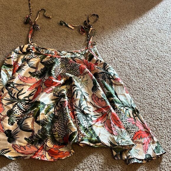ASOS small floral tank top - Picture 3 of 6